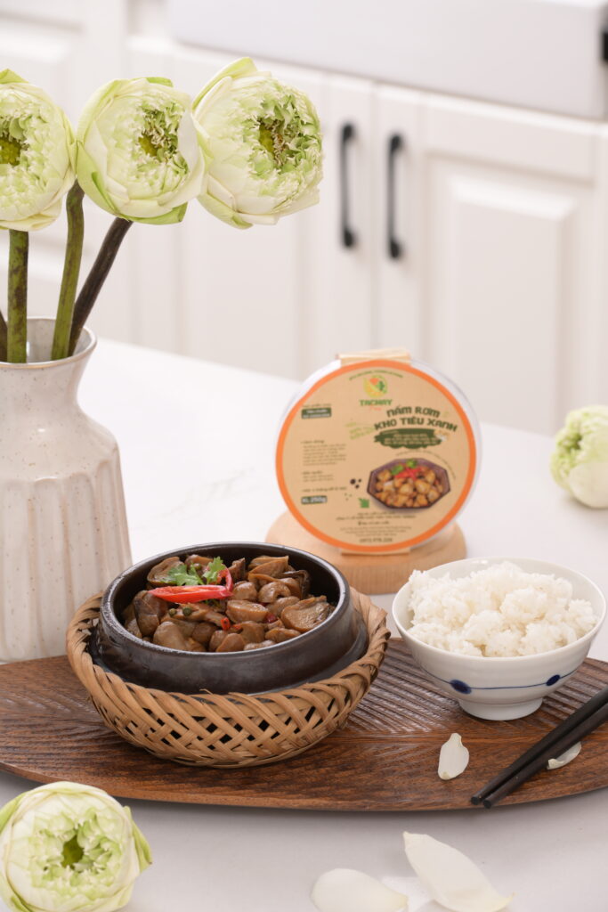 Nấm rơm kho tiêu xanh